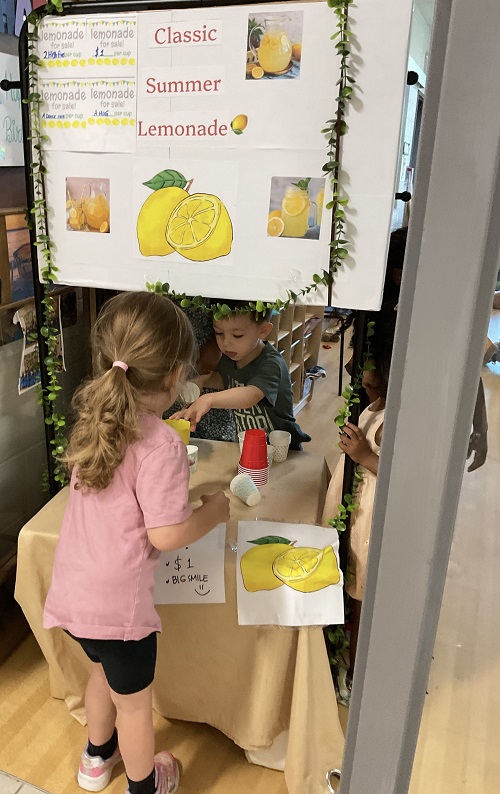 Lemonade stand