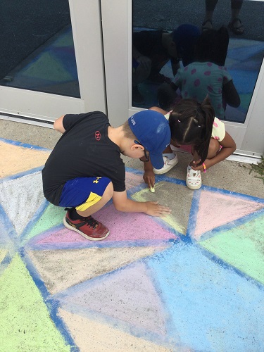 Creating Mosaic Chalk Art 